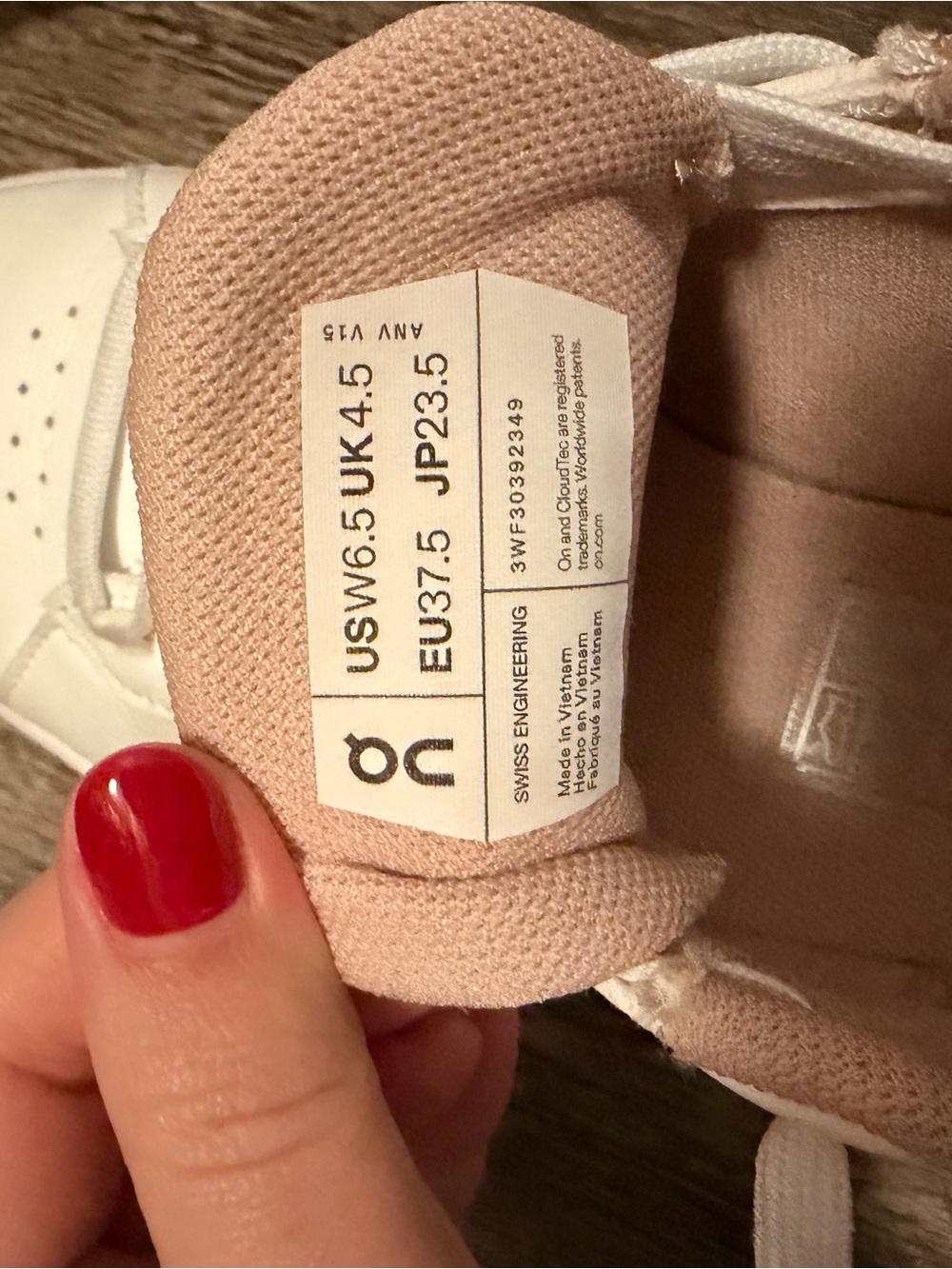 On Running Women's Sneakers in White and Blush - Picture 3 of 3
